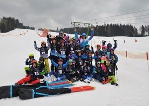 Skirennlauf Kids (8-12 Jahre) – auf der Piste