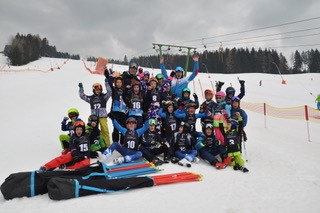 Skirennlauf Kids (8-12 Jahre) - auf der Piste