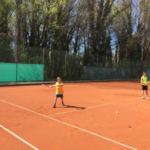 Feriencamp Tennis und Outdoorsport (6-12 Jahre) |  Woche 1