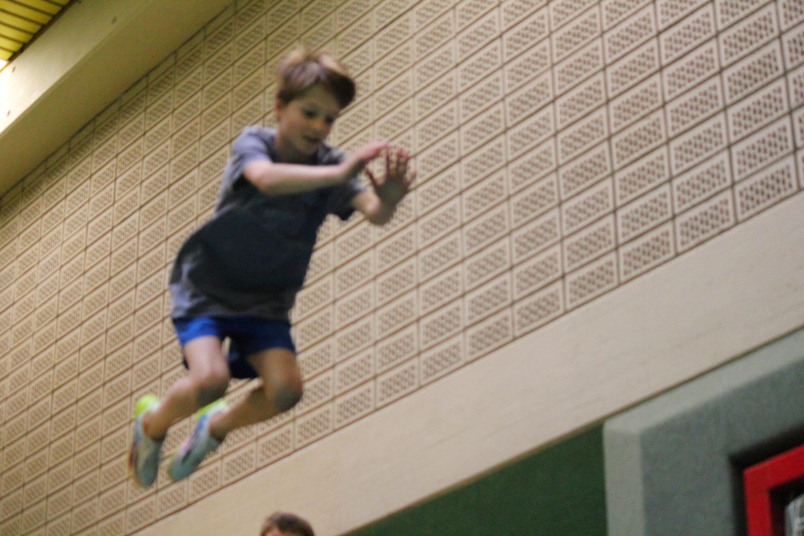 Parkour und Freerunning 4 (12-14 Jahre) 1. Semester 26/27